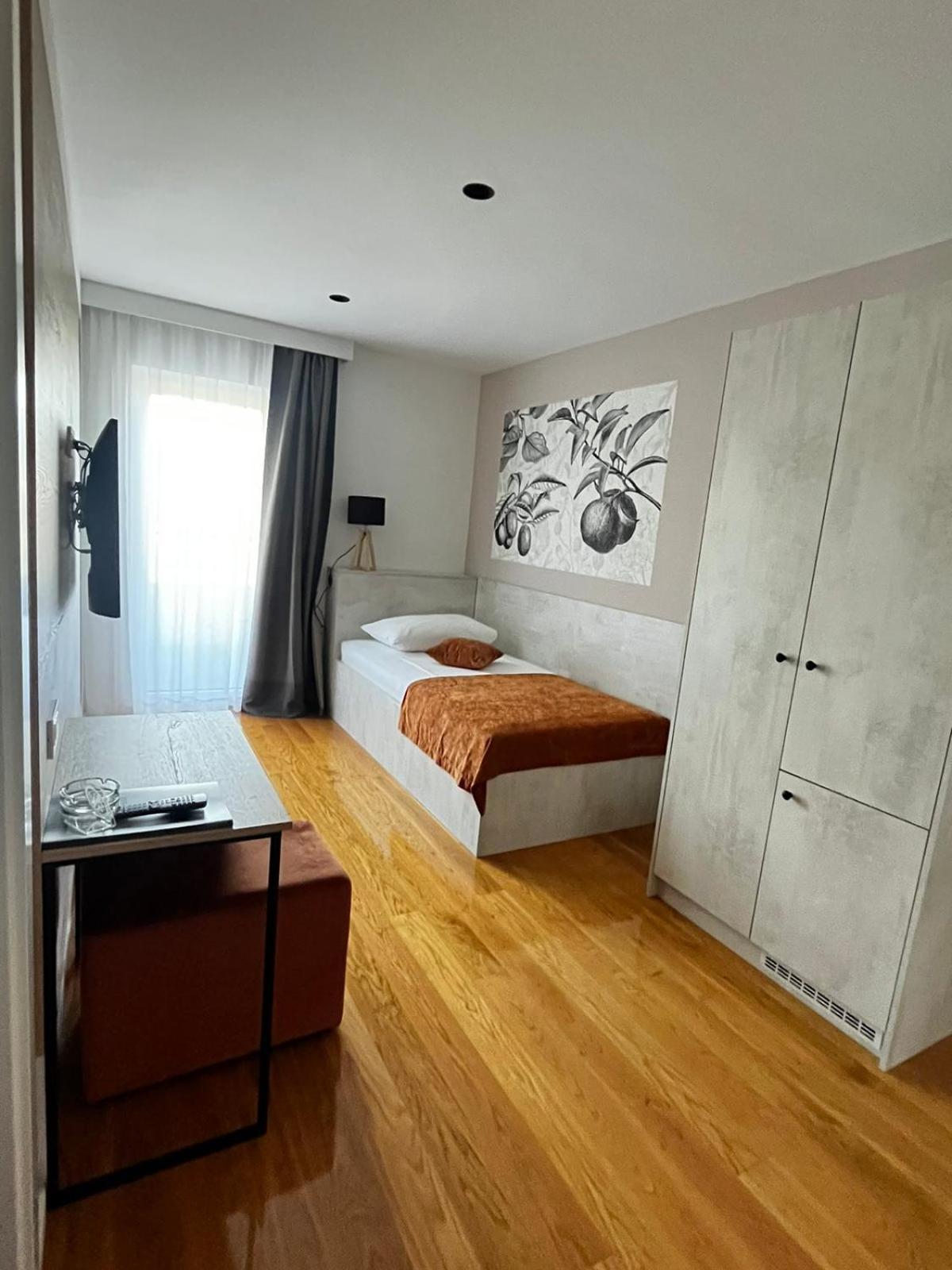 Memori Bed&Breakfast Rab Town Zewnętrze zdjęcie